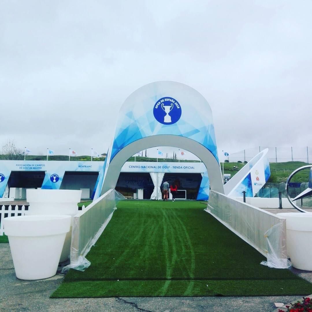 ¿Puedes personalizar la moqueta para tu evento o espacio?